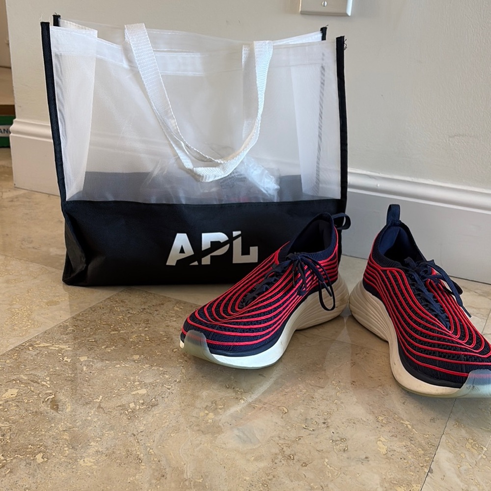 APL limited Edition Red Bull Classic